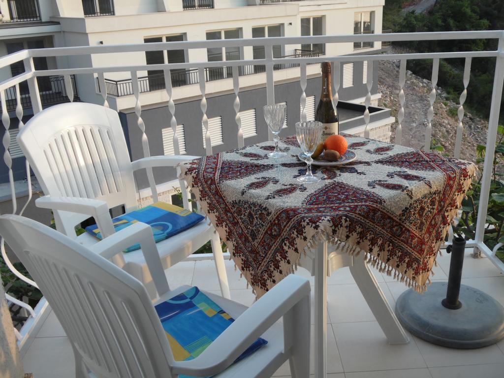 Apartments Slavica Jovanovic Sveti Stefan Rom bilde