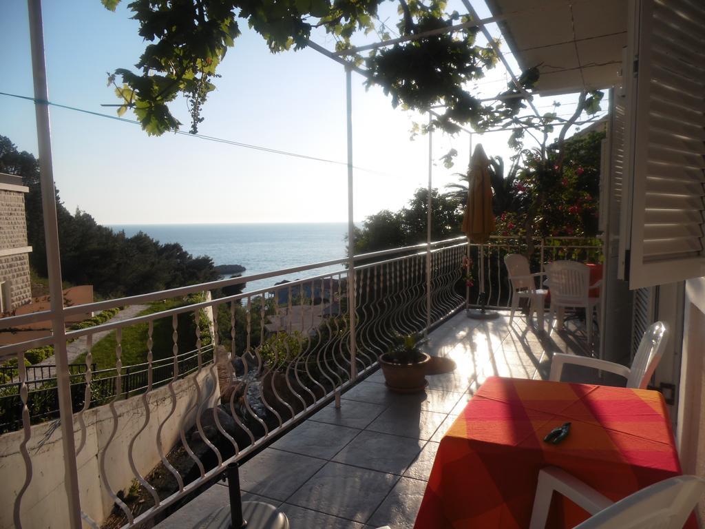 Apartments Slavica Jovanovic Sveti Stefan Eksteriør bilde